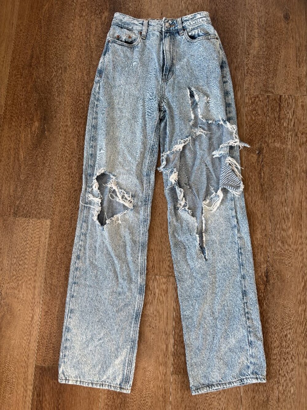 Pacsun 90s Boyfriend Distressed Jeans - Size 25